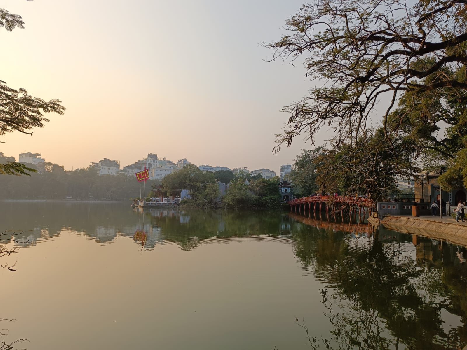 Cheap Eats & Hidden Streets in Hanoi Vietnam